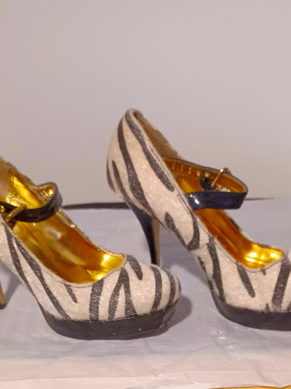 Urban Originals Zebra-Pattern Mary Jane Platform Heels in Cream and Black